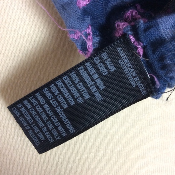 AmericanEagleOutfitters Navy & Pink Infinity Scarf - Picture 3 of 3